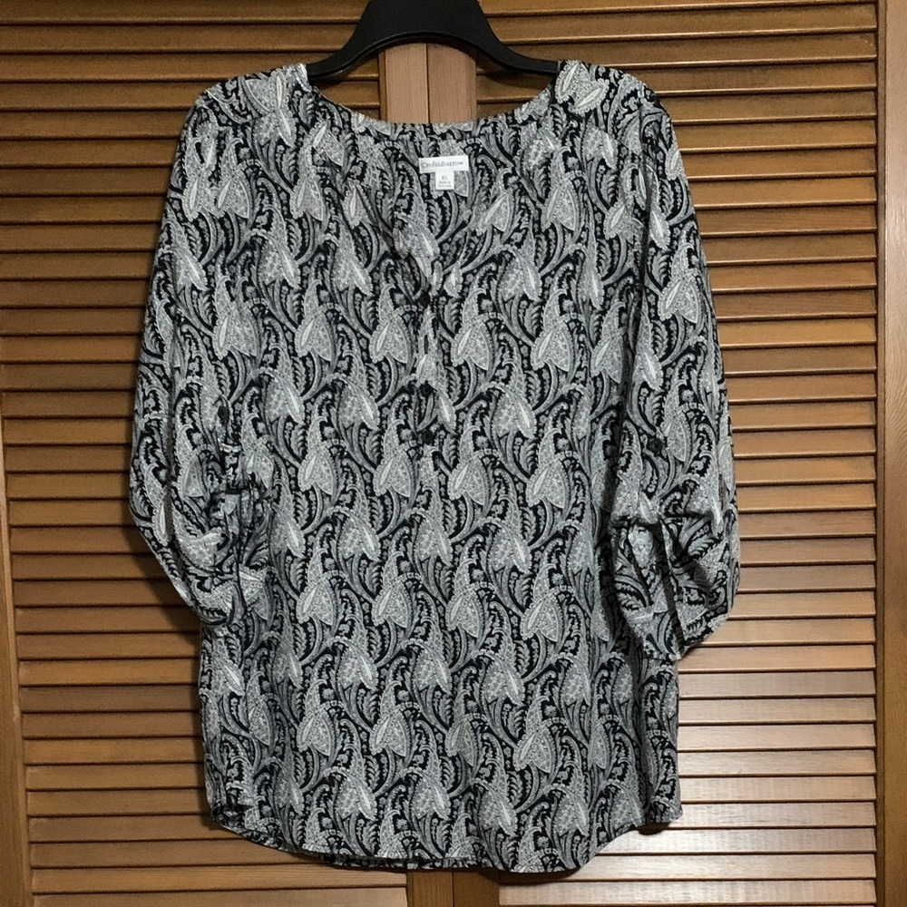 Croft & Barrow Lightweight Paisley Black and White Henley Blouse 3/4 Sleeve XL